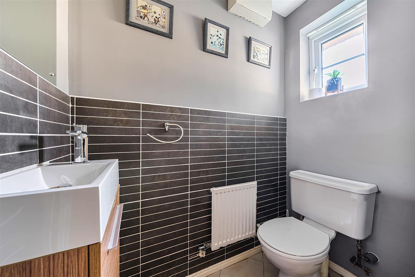 Brynhyfryd, Penllergaer, Swansea, SA4 9JJ